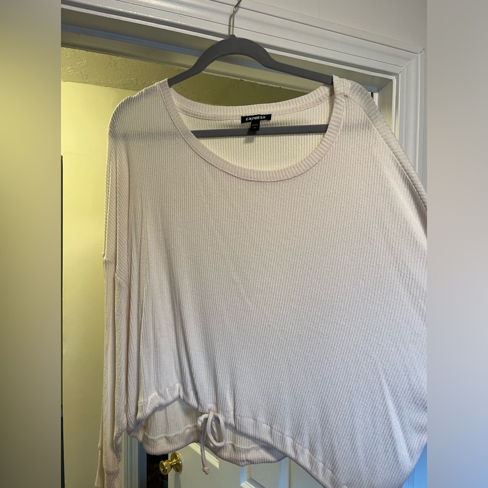 EXPRESS cropped long sleeve shirt